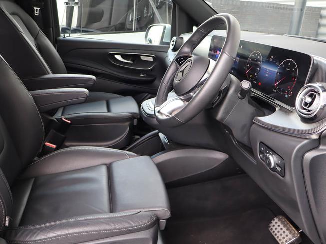 MERCEDES-BENZ V Class Photo 27