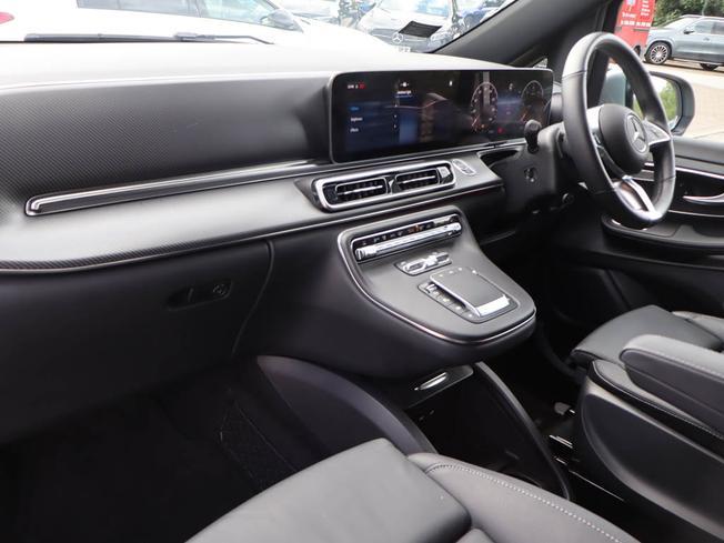 MERCEDES-BENZ V Class Photo 3