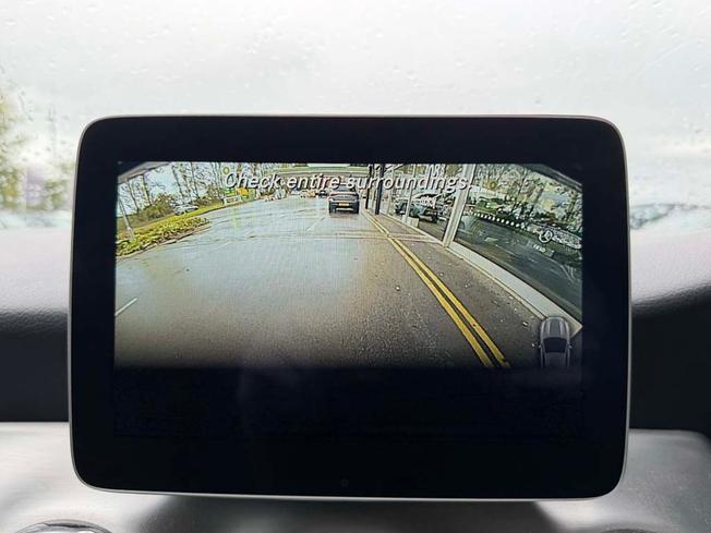 MERCEDES-BENZ GLA Photo 38