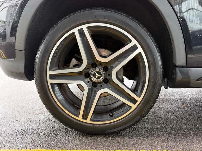 MERCEDES-BENZ GLA Photo 6
