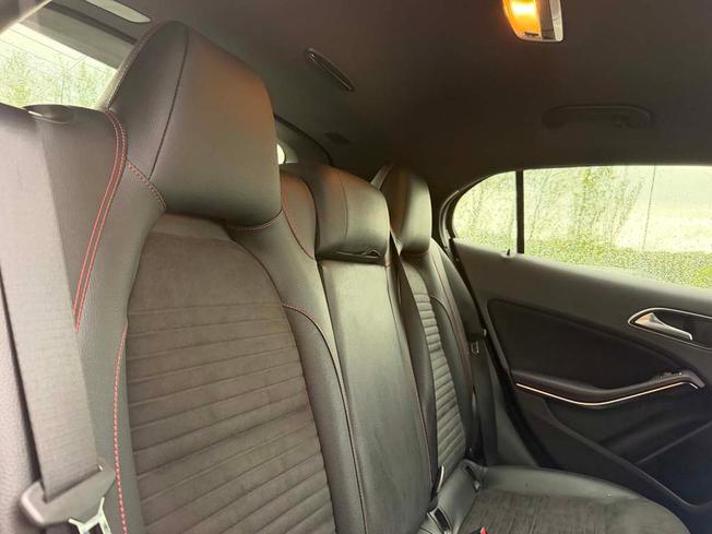 MERCEDES-BENZ GLA Photo 8