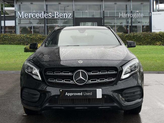 MERCEDES-BENZ GLA Photo 9