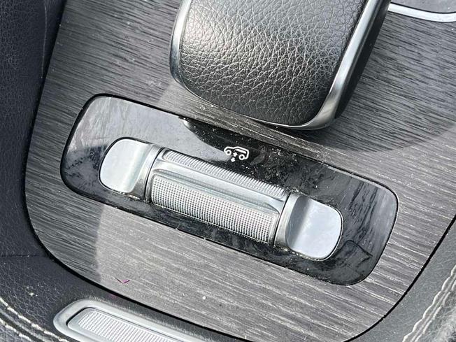 MERCEDES-BENZ Gle Photo 40