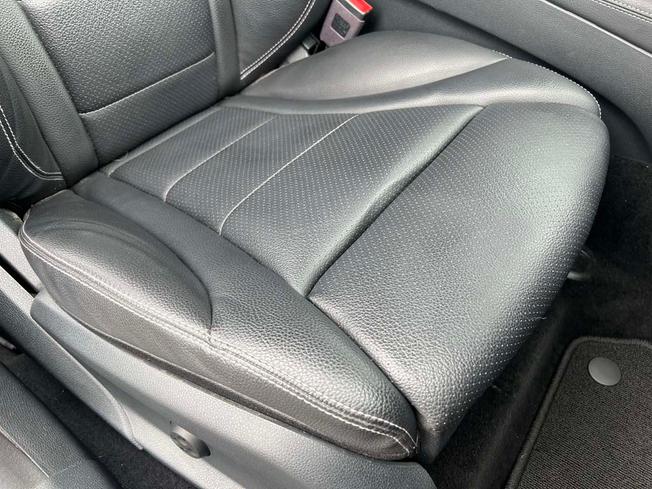 MERCEDES-BENZ Glc Photo 39