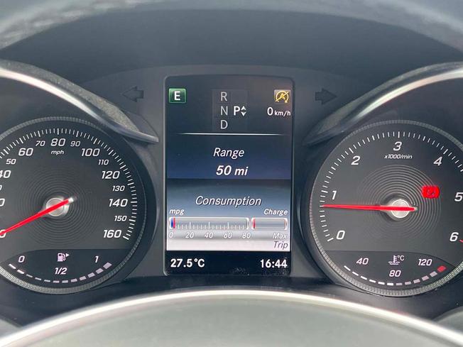 MERCEDES-BENZ Glc Photo 48