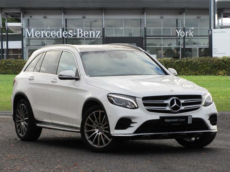 Used 2017 MERCEDES-BENZ Glc 2.1 GLC220d AMG Line (Premium Plus) SUV 5dr Diesel G-Tronic 4MATIC Euro 6 (s/s) (170 ps) White at JCT600