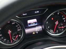 MERCEDES-BENZ A Class Photo 4