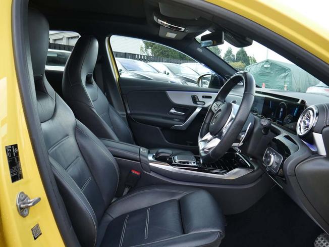 MERCEDES-BENZ A Class Photo 35