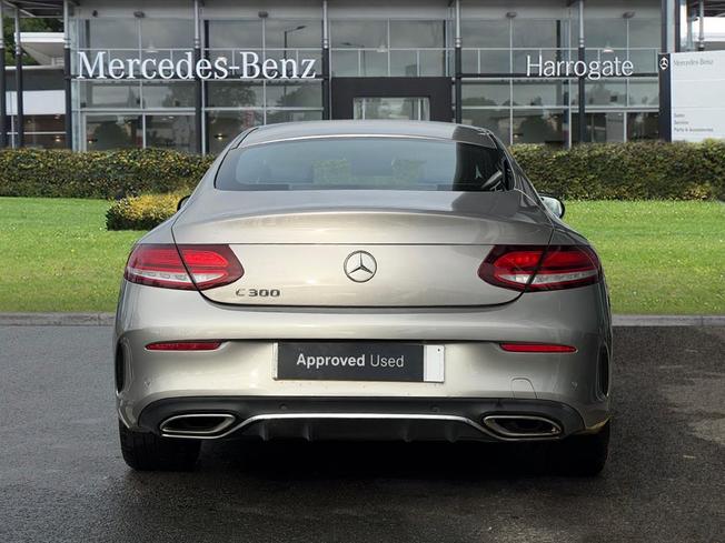 MERCEDES-BENZ C Class Photo 10