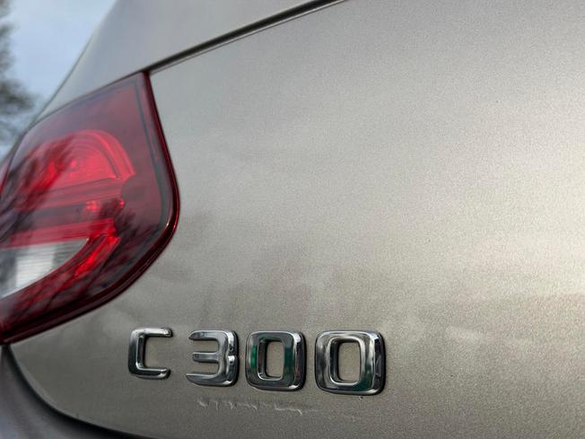 MERCEDES-BENZ C Class Photo 19