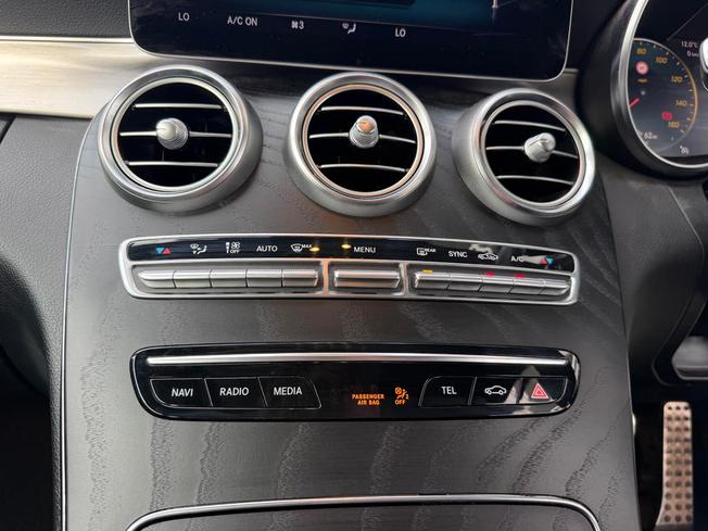 MERCEDES-BENZ C Class Photo 29