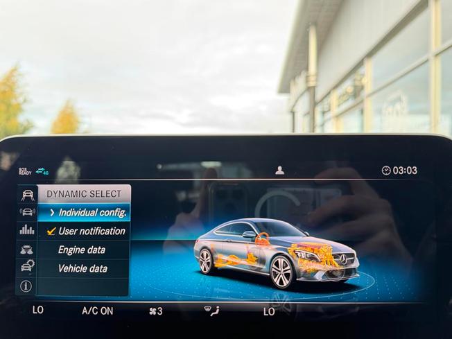 MERCEDES-BENZ C Class Photo 45