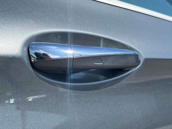 MERCEDES-BENZ C Class Photo 18