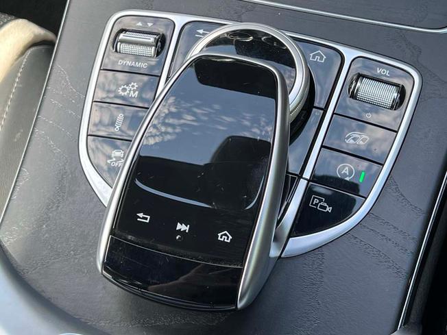 MERCEDES-BENZ C Class Photo 42