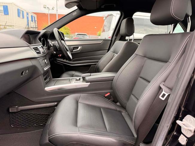 MERCEDES-BENZ E Class Photo 34