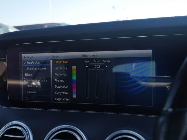 MERCEDES-BENZ S Class Photo 26