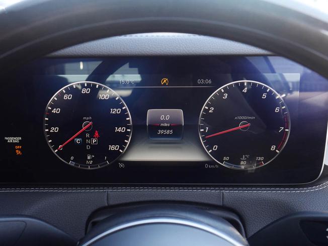 MERCEDES-BENZ S Class Photo 4