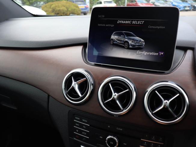 MERCEDES-BENZ B Class Photo 34