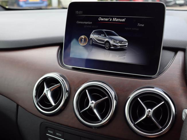 MERCEDES-BENZ B Class Photo 40