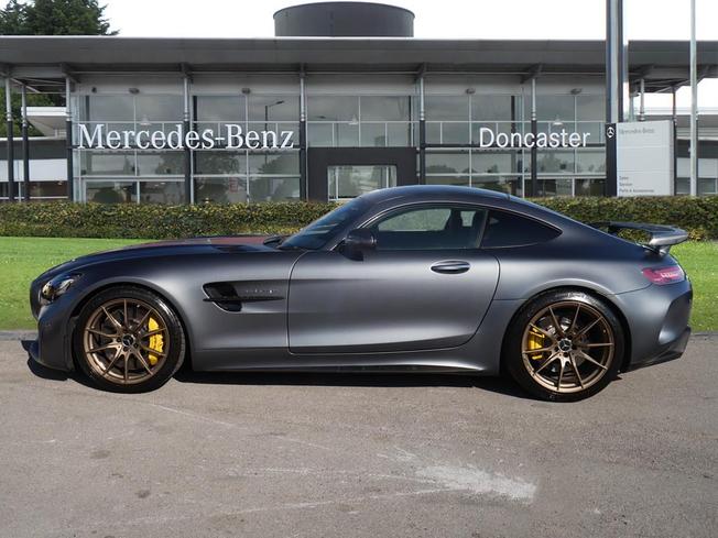 MERCEDES-BENZ AMG GT Photo 7