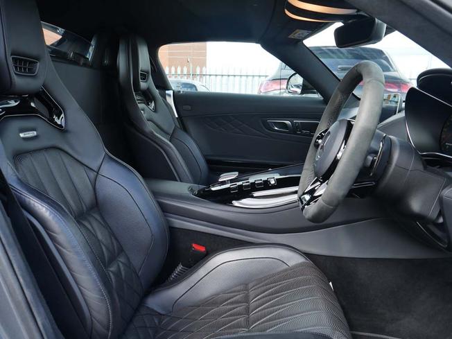 MERCEDES-BENZ AMG GT Photo 30