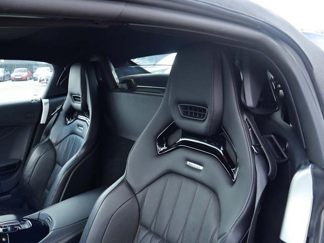 MERCEDES-BENZ AMG GT Photo 35