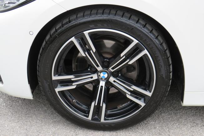 BMW 4 Series Photo 14