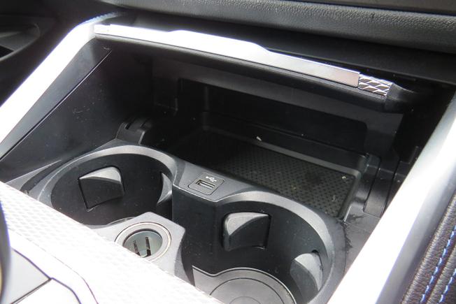 BMW 4 Series Photo 30