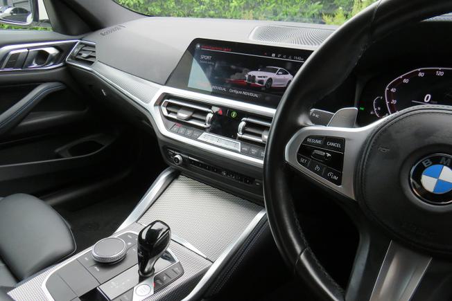 BMW 4 Series Photo 37