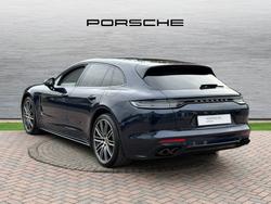 PORSCHE Panamera Photo 2