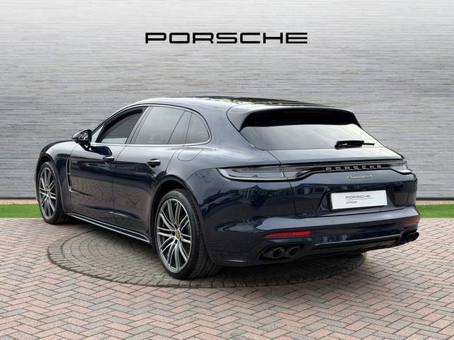 PORSCHE Panamera Photo 2