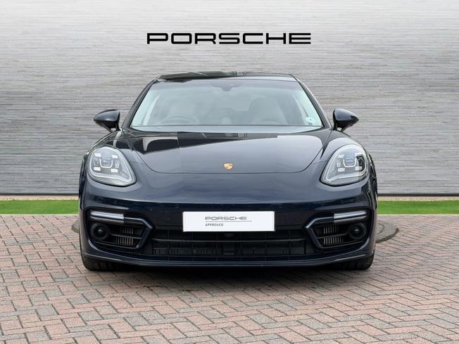 PORSCHE Panamera Photo 6