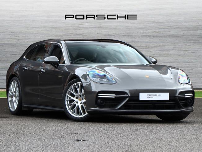 PORSCHE Panamera Photo 1