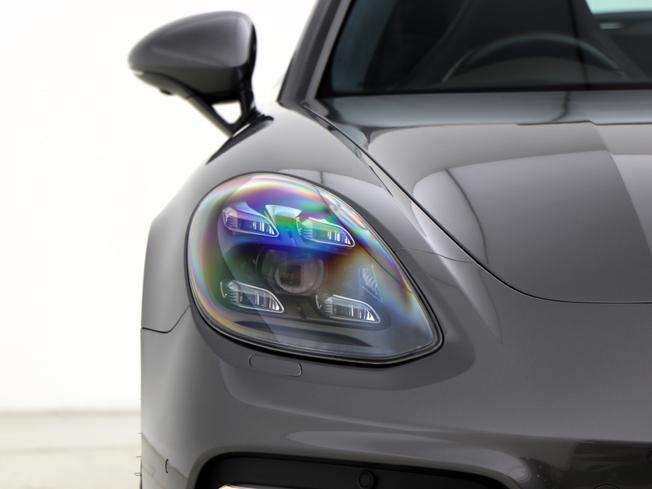 PORSCHE Panamera Photo 11