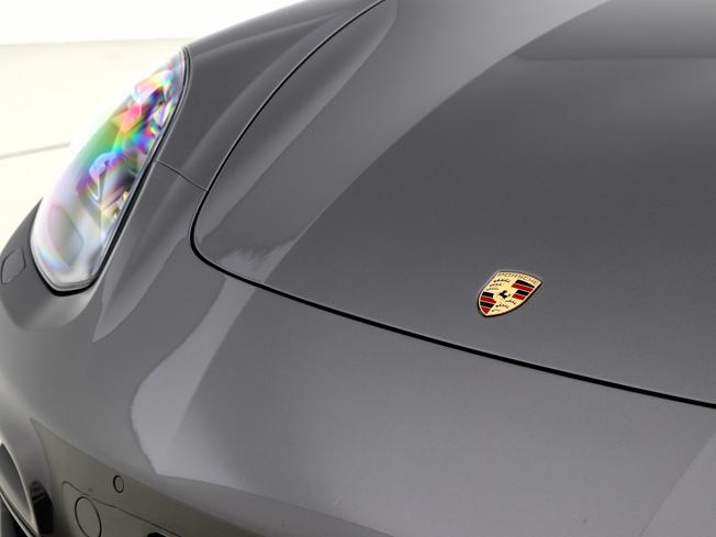 PORSCHE Panamera Photo 15