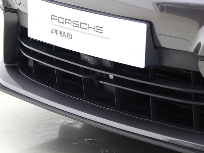 PORSCHE Panamera Photo 17