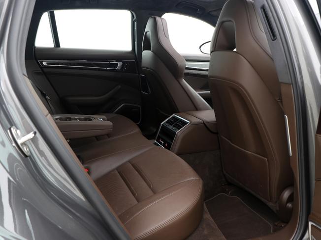 PORSCHE Panamera Photo 27