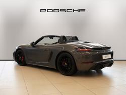 PORSCHE 718 Boxster Photo 2