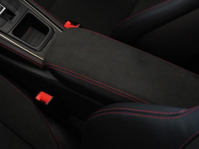 PORSCHE 718 Boxster Photo 36