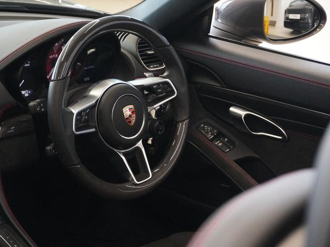 PORSCHE 718 Boxster Photo 9