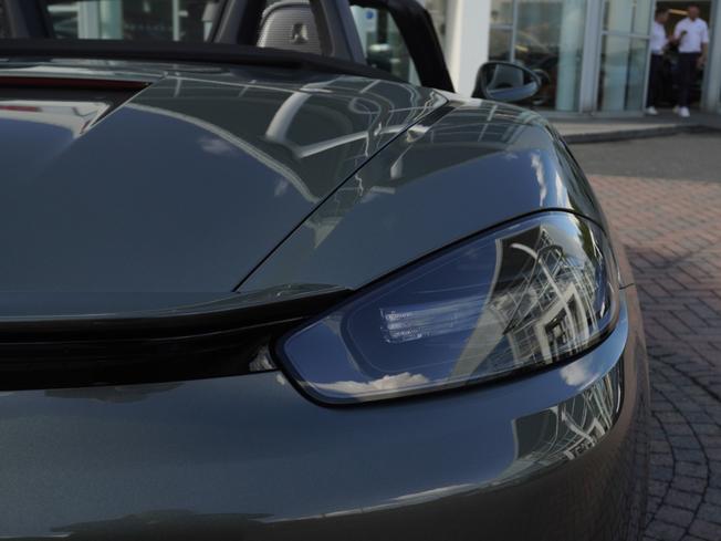 PORSCHE 718 Boxster Photo 46