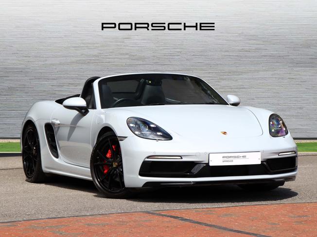 Porsche 718 Boxster Photo 1