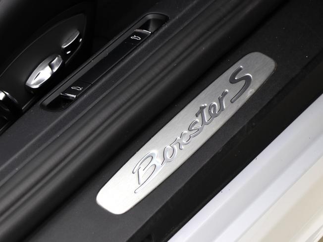 Porsche 718 Boxster Photo 22
