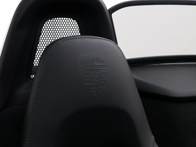 Porsche 718 Boxster Photo 27