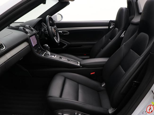 Porsche 718 Boxster Photo 3