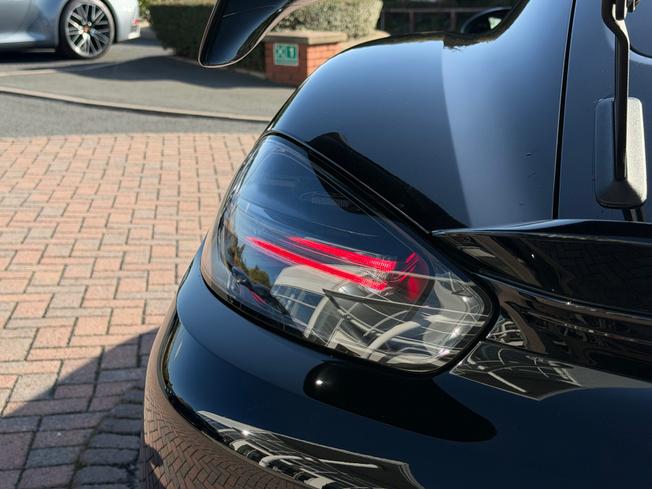 PORSCHE 718 Cayman Photo 34