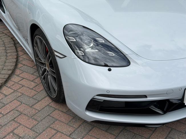 PORSCHE 718 Boxster Photo 29
