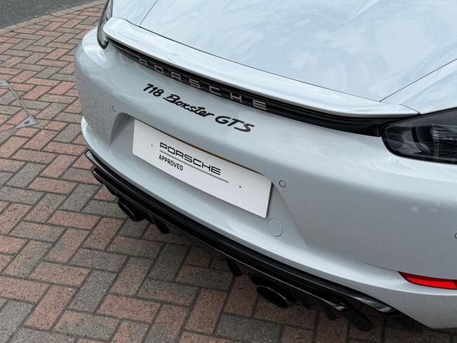 PORSCHE 718 Boxster Photo 35
