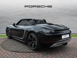 PORSCHE 718 Boxster Photo 2