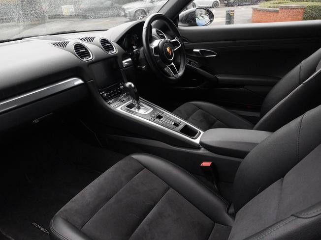 PORSCHE 718 Boxster Photo 3